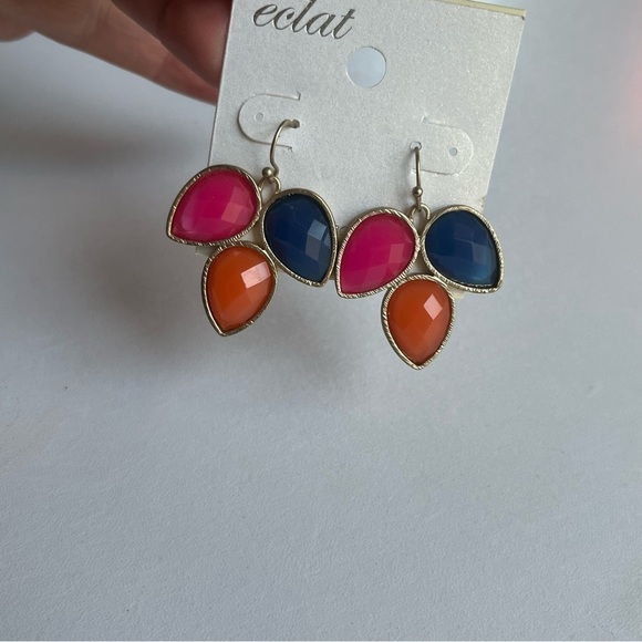 NEW eclat Acrylic Bead Flower Stud In Gold Plating Earrings Blue Pink Orange - Picture 1 of 4